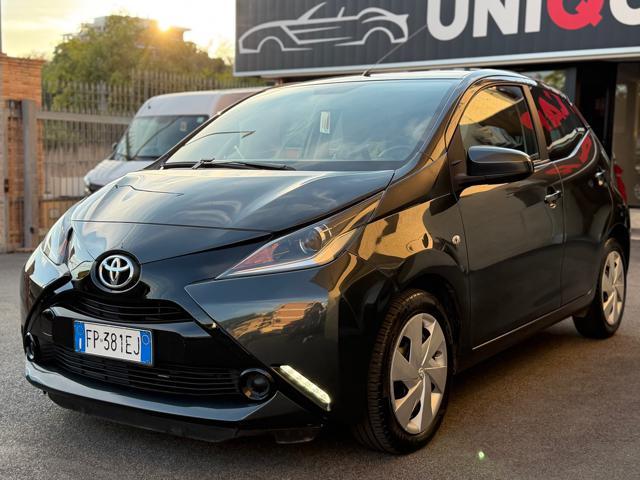 TOYOTA Aygo 1.0 VVT-i 69 CV 5 porte x-business(NESSUN VINCOLO)