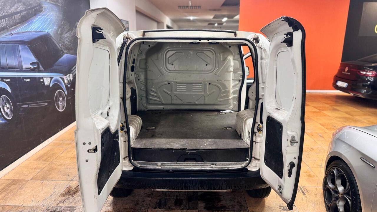 FIAT FIORINO 1.4 BENZINA/METANO 2012