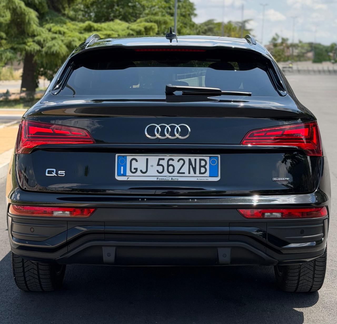 Audi Q5 Sportback 40 2.0 Tdi 204CV SLINE quattro