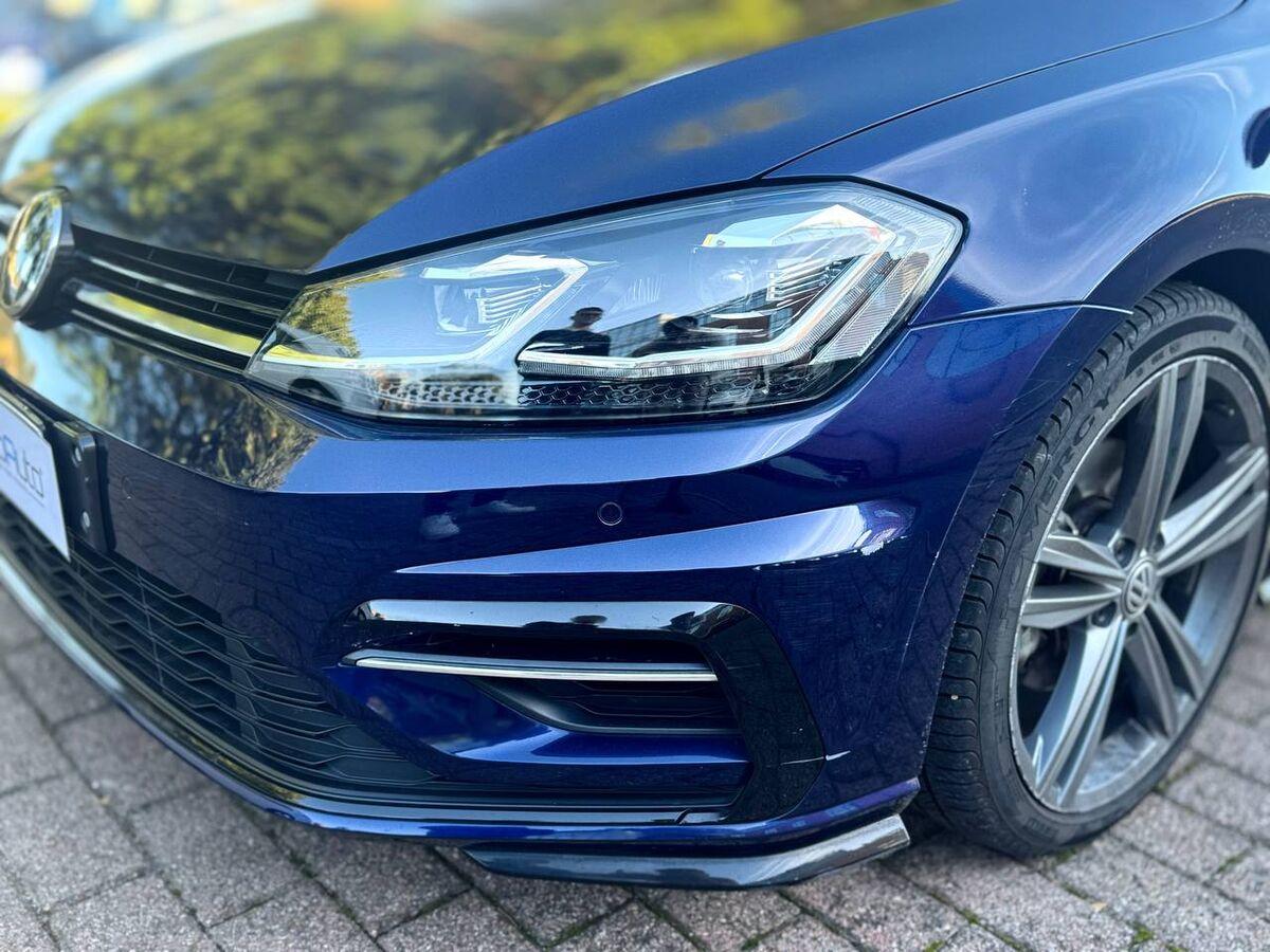 Volkswagen Golf 1.5 tsi Sport 150cv dsg