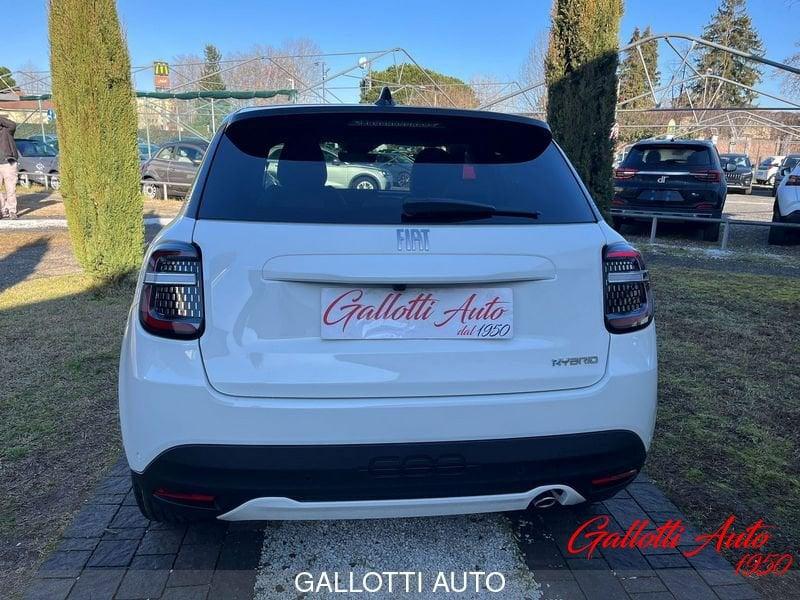 FIAT 600 1.2 Hybrid 110cv La Prima