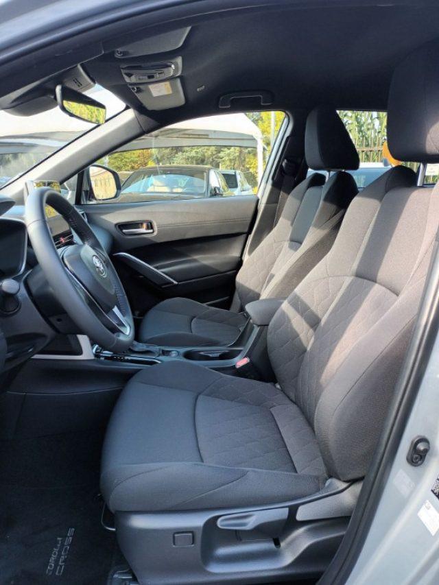 TOYOTA Corolla Cross 1.8 HYBRID TREND 140CV E-CVT CARPLAY CAM"18 ITALIA