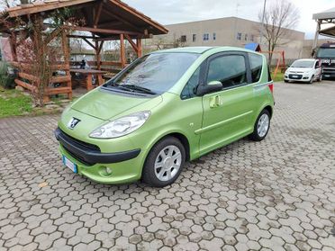 Peugeot 1007 1.4 hdi Trendy