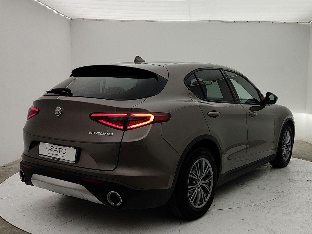 ALFA ROMEO Stelvio - Stelvio 2.2 Turbodiesel 160 CV AT8 RWD Business