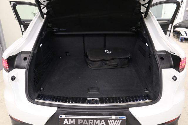 PORSCHE Cayenne Coupé 3.0 V6 E-Hybrid "PARI AL NUOVO