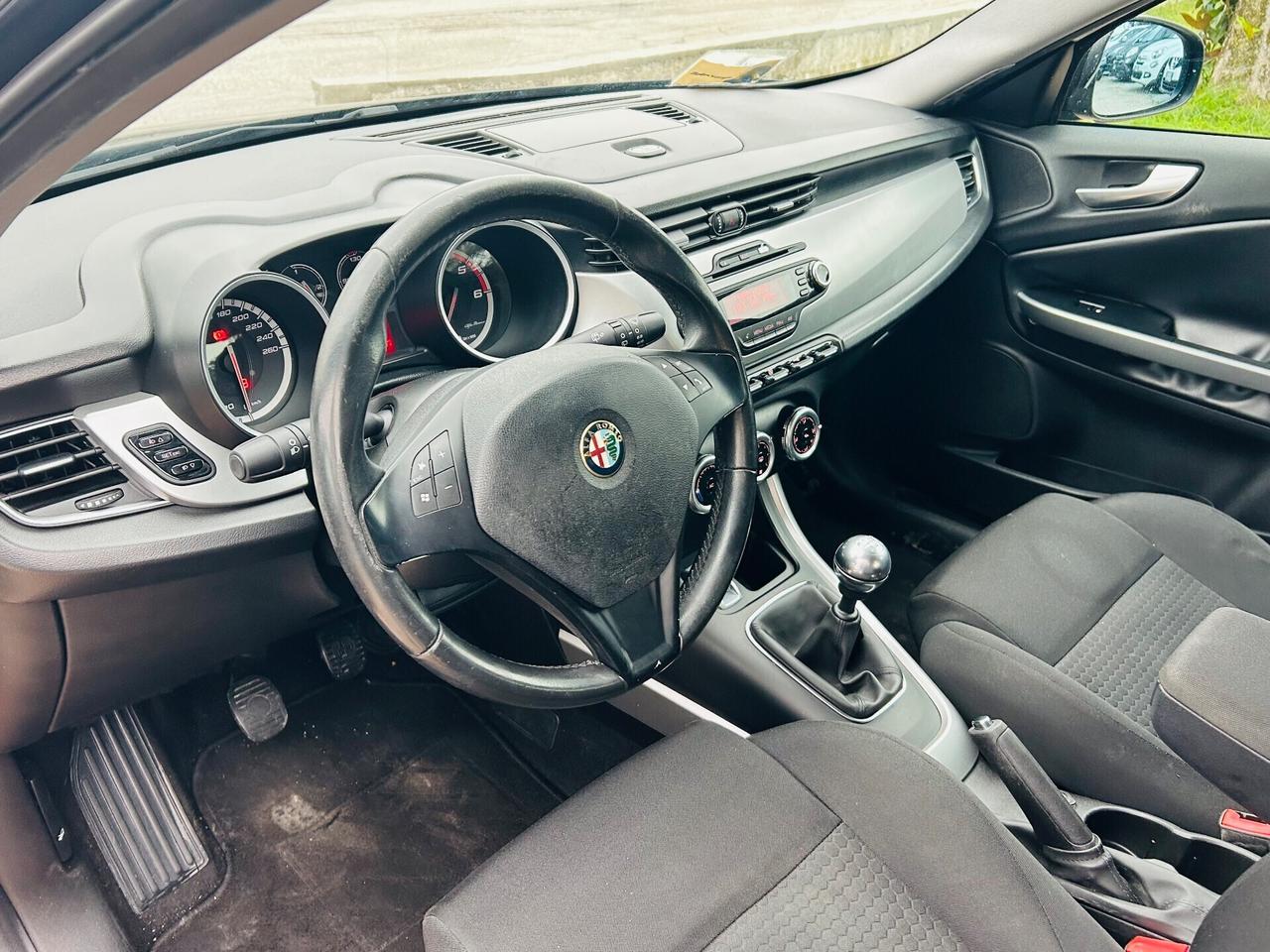 Alfa Romeo Giulietta 1.6 JTDm-2 105 CV Exclusive