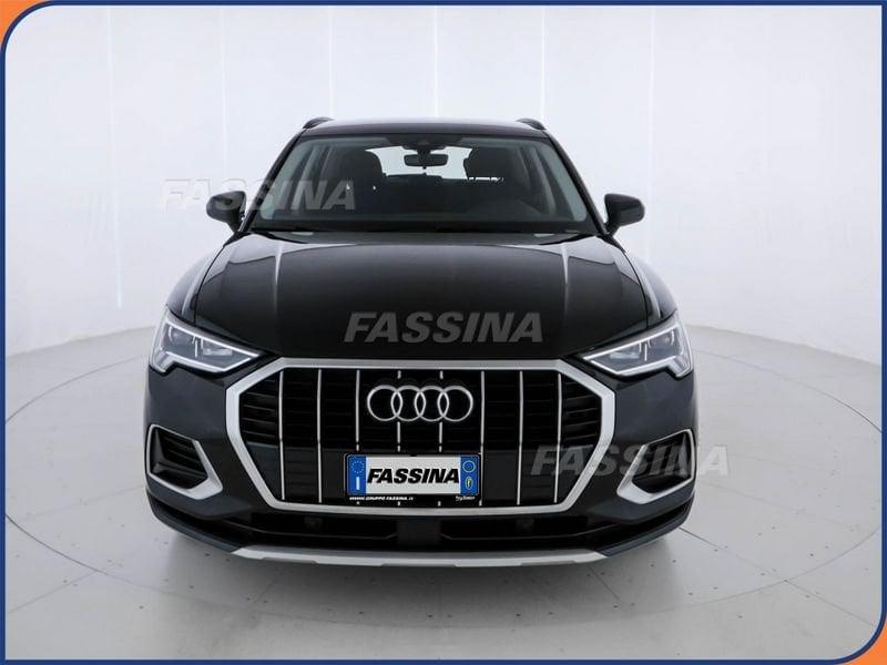 Audi Q3 35 TFSI Mhev S tronic Business Advanced