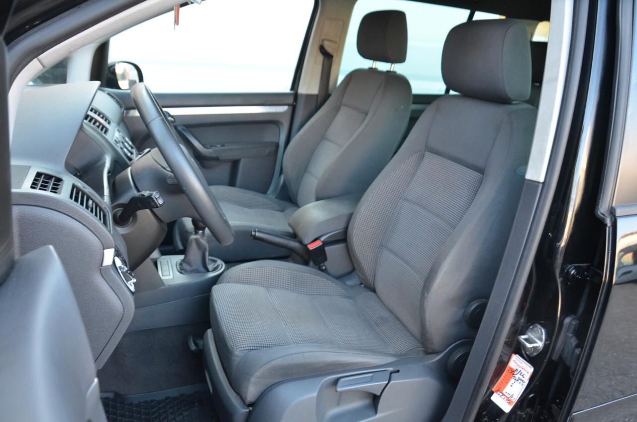 Volkswagen Touran 2.0 TDI 136CV Highline