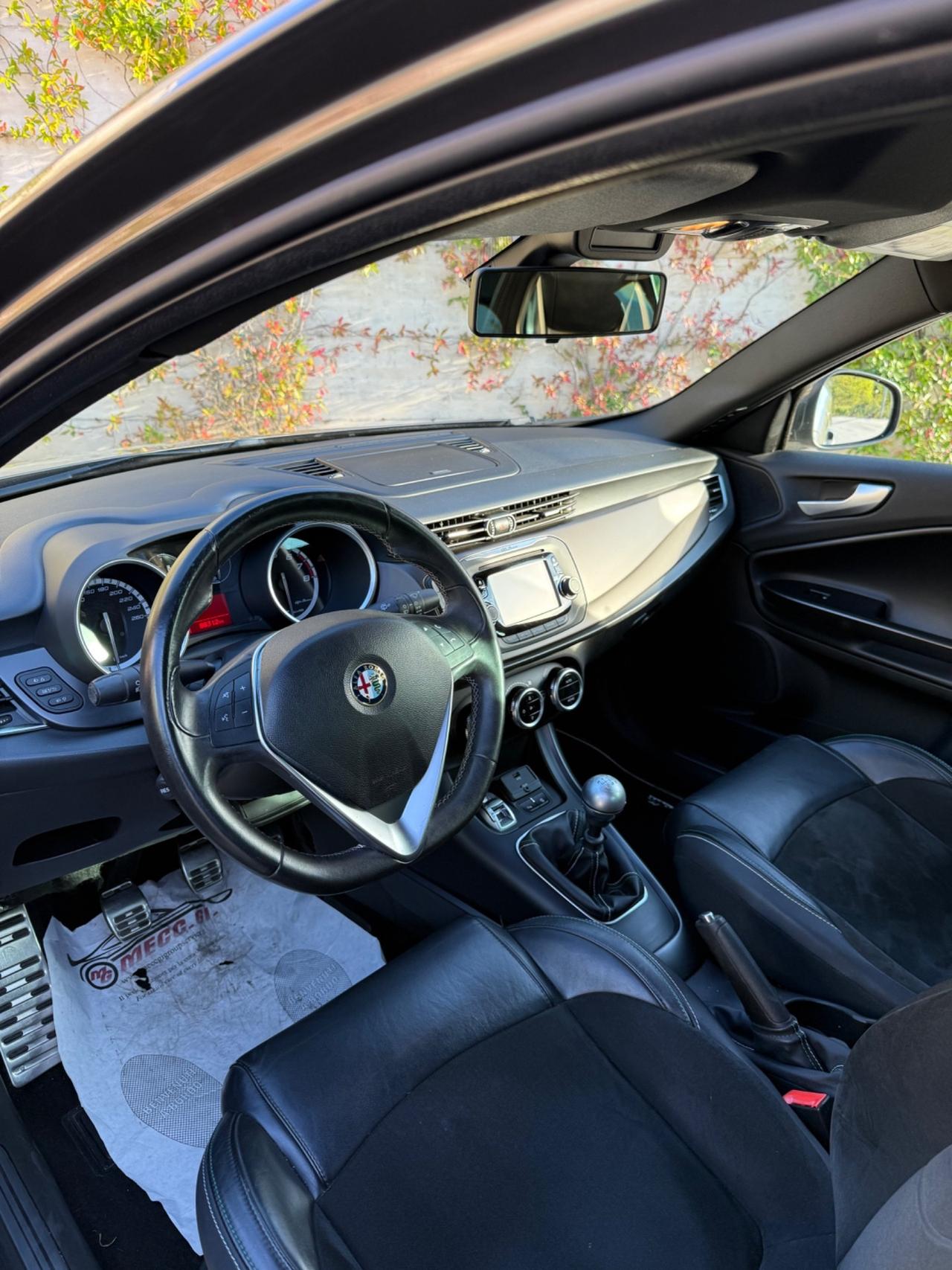 Alfa Romeo Giulietta 1.4 Turbo QV line