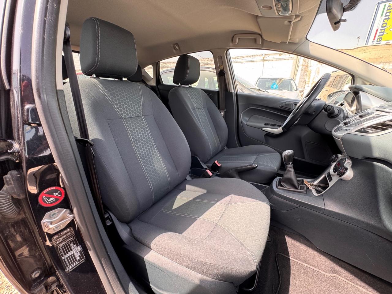 Ford Fiesta 1.4 TDCi 5p. Titanium