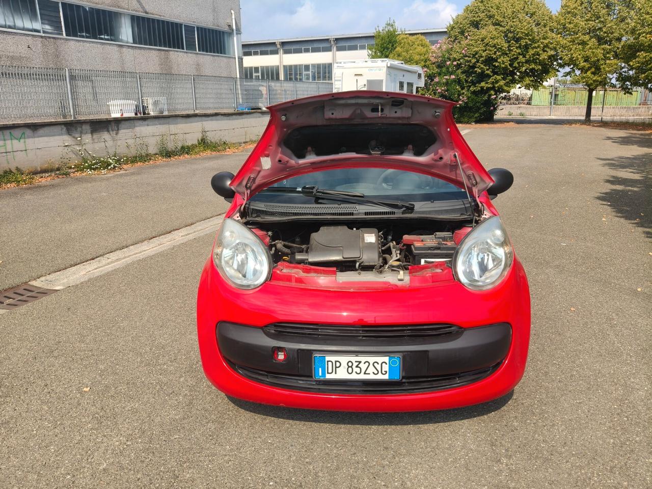 Citroen C1 1.0 5 porte CAMBIO AUTOMATICO
