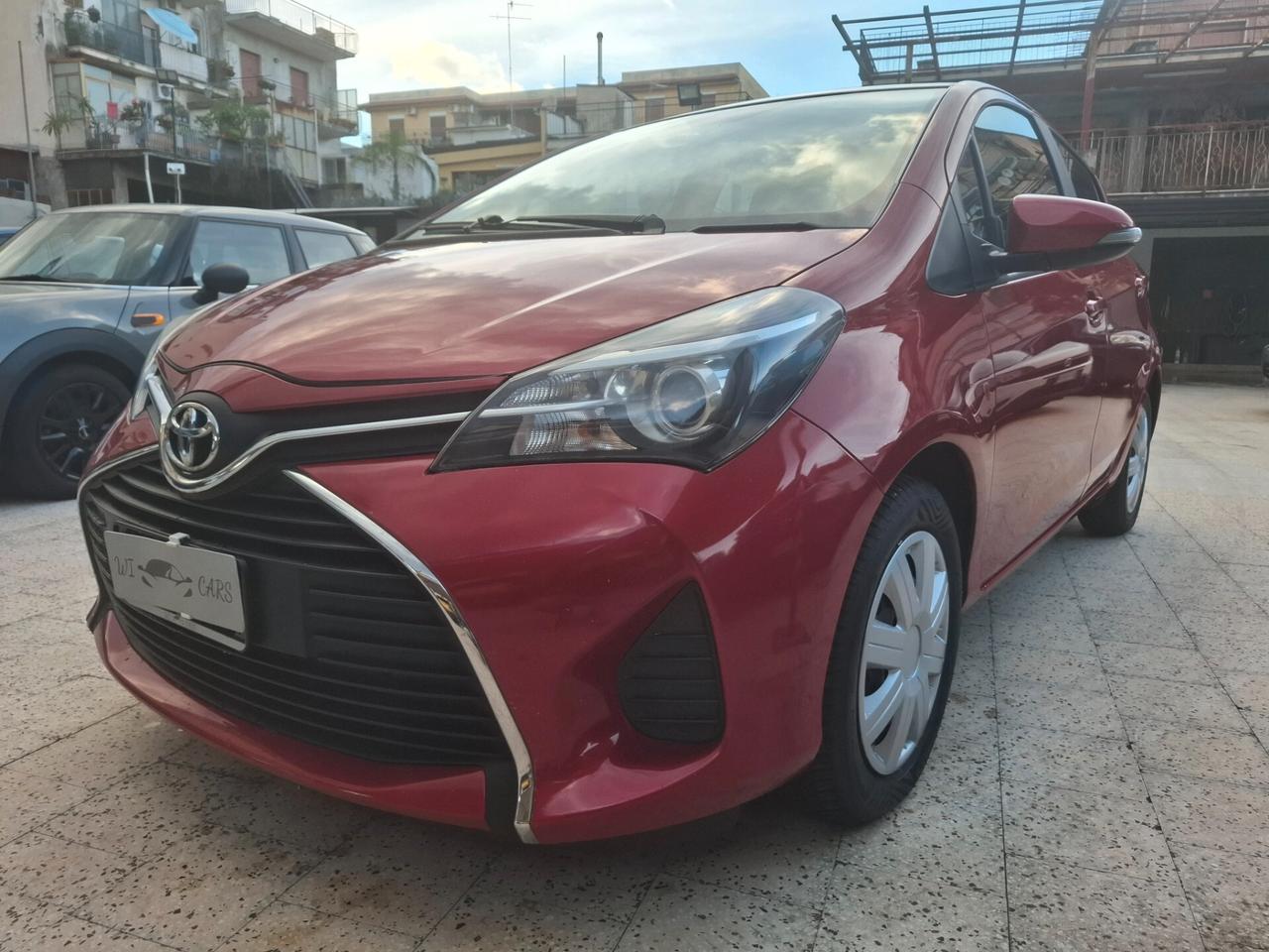 Toyota Yaris - 1.0 VVT-i Lounge Camera