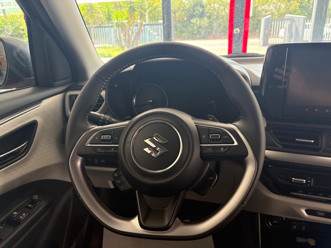 Suzuki Swift 1.2 Hybrid Top