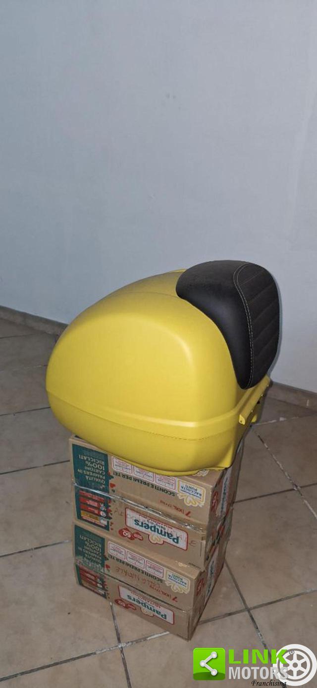 PIAGGIO Vespa GTS 300 Super Sport