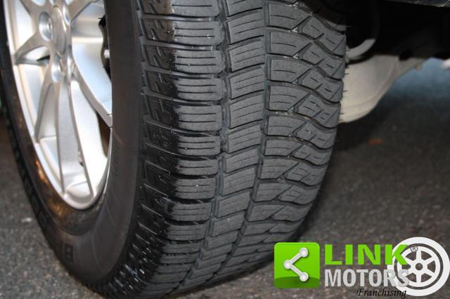 LAND ROVER Discovery Sport 2.0 TD4 150 CV Pure AWD Automatic