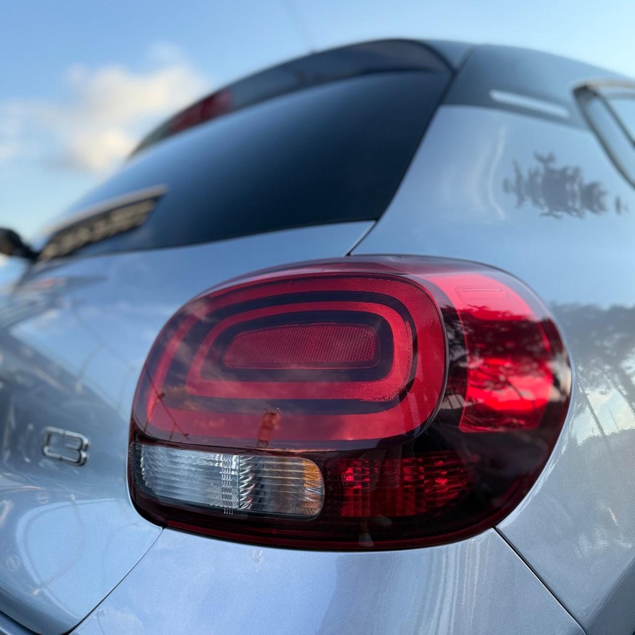 Citroen C3 BlueHDi 100 S&S Shine Pack