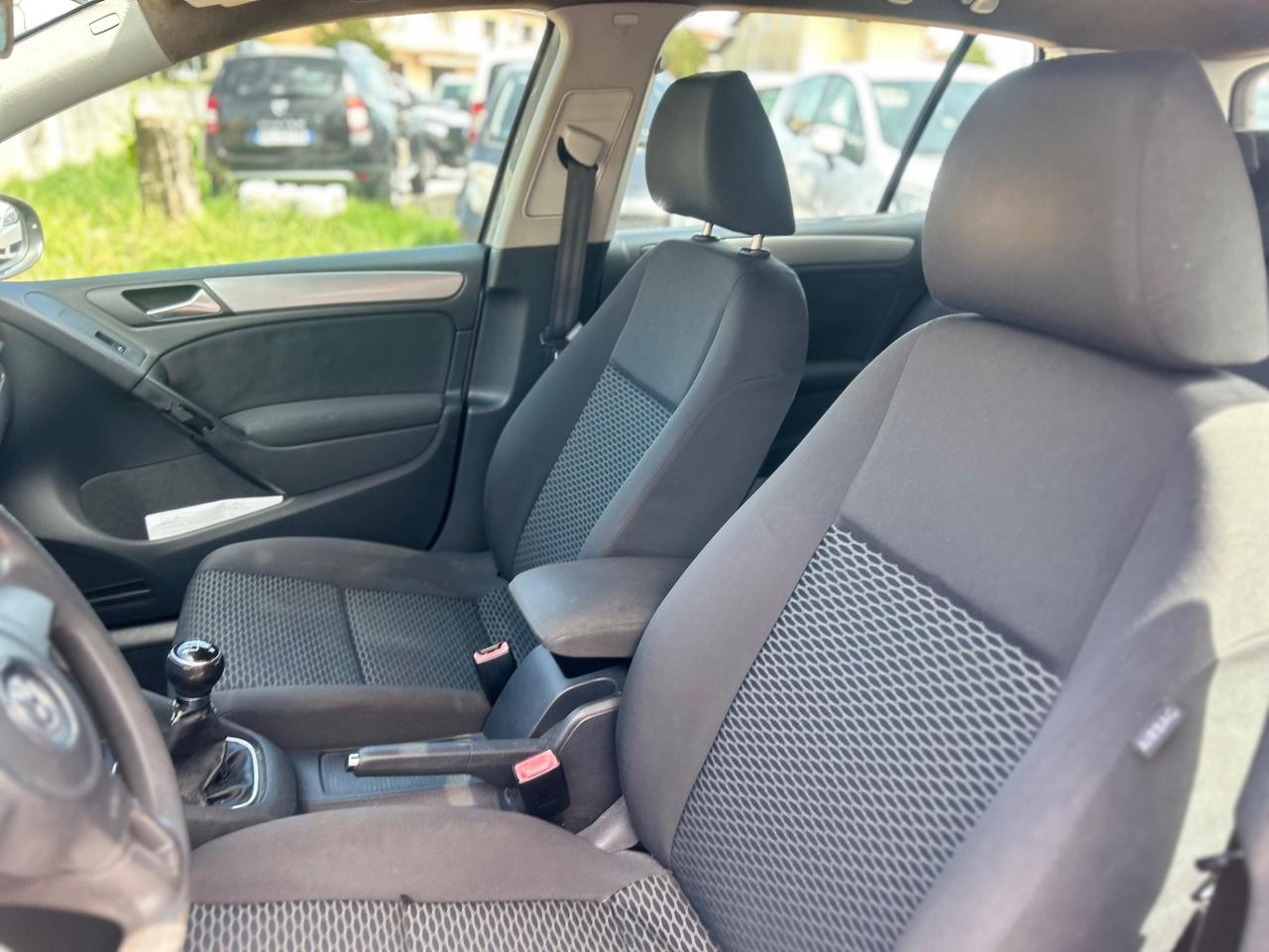 Volkswagen Golf 1.6 TDI DPF 5p. Highline