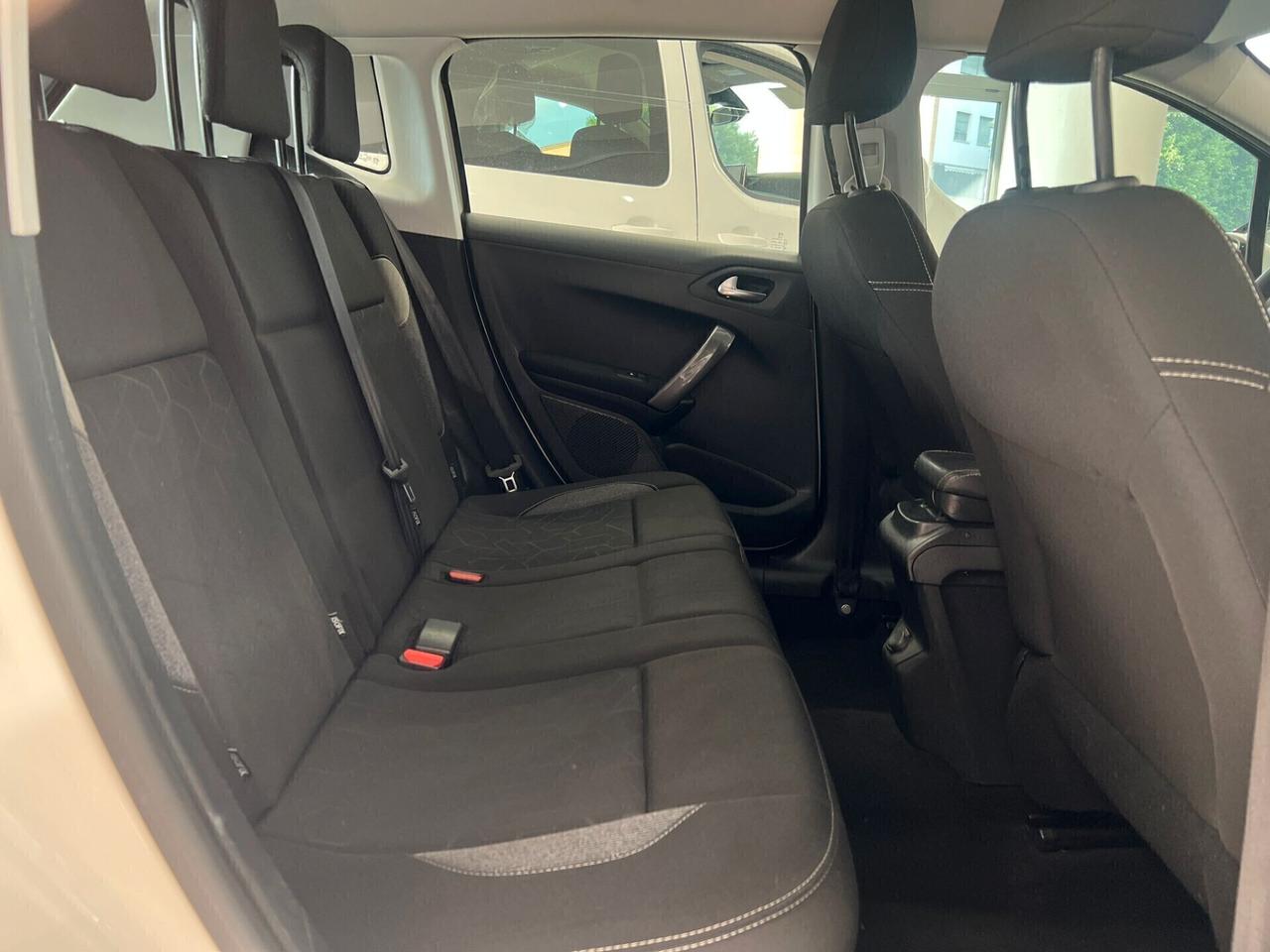 Peugeot 2008 PureTech 82 S&S Active