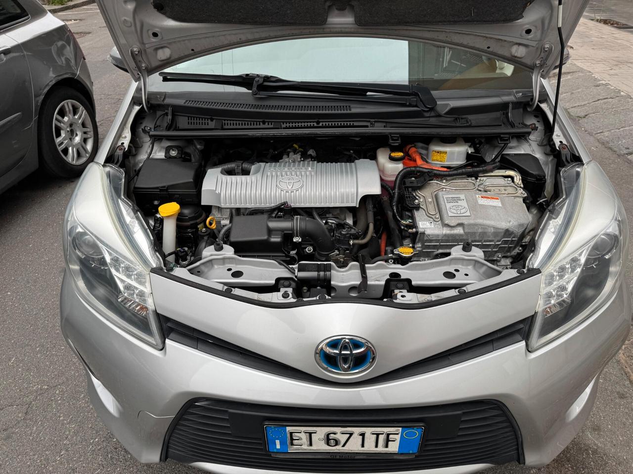 Toyota Yaris 1.5 Hybrid 5 porte Lounge