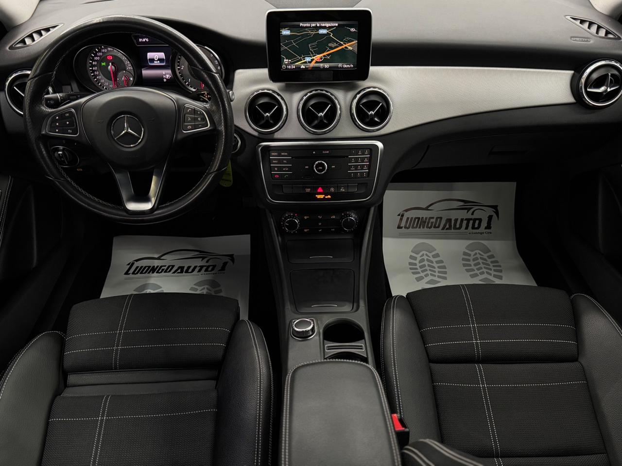 Mercedes-benz GLA 180d Automatic Premium