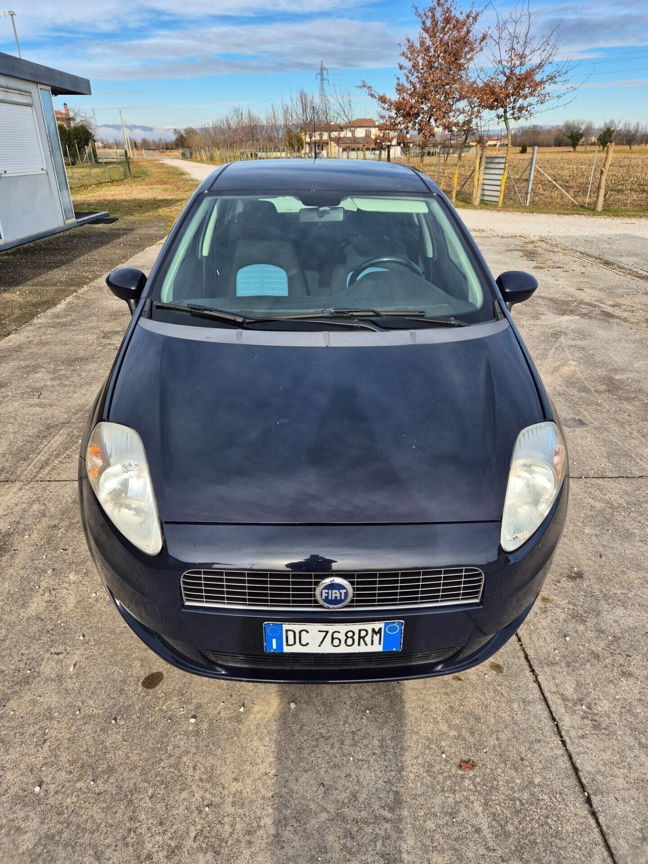 Fiat Grande Punto Grande Punto 1.4 Starjet 16V 5 p