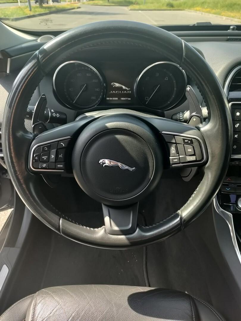 JAGUAR XE XE 2.0d Pure Business edition 180cv auto