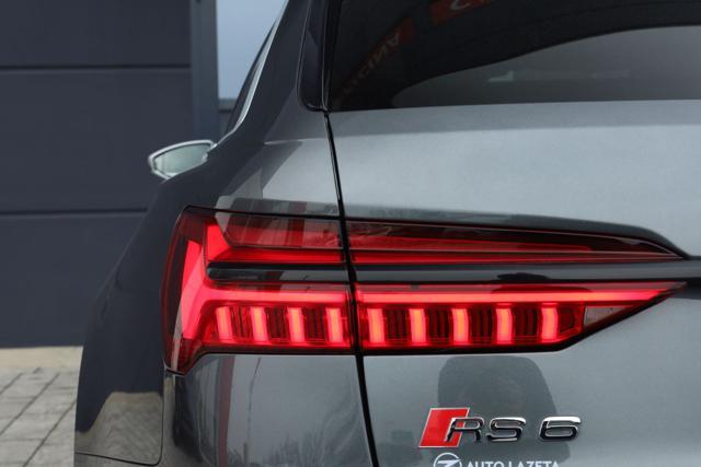 AUDI RS6 Avant 4.0 TFSI V8 quattro tiptronic