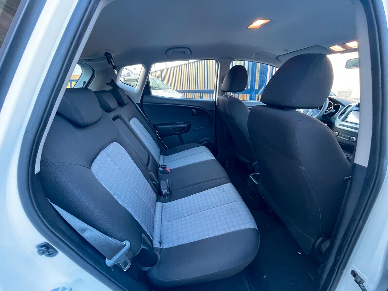 Kia Venga 1.4 EcoGPL Cool