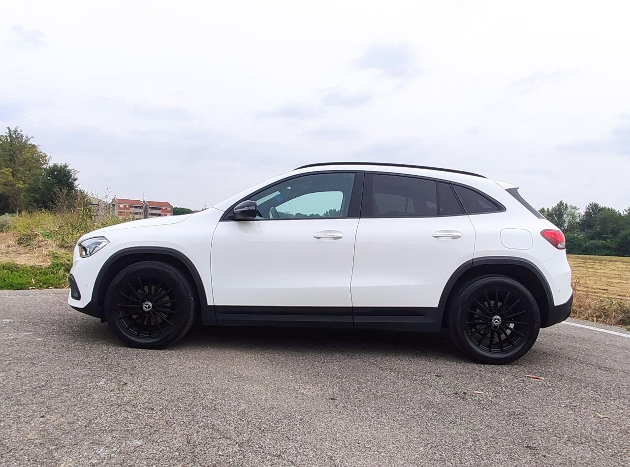MERCEDES-BENZ GLA 200 Automatic Sport Plus
