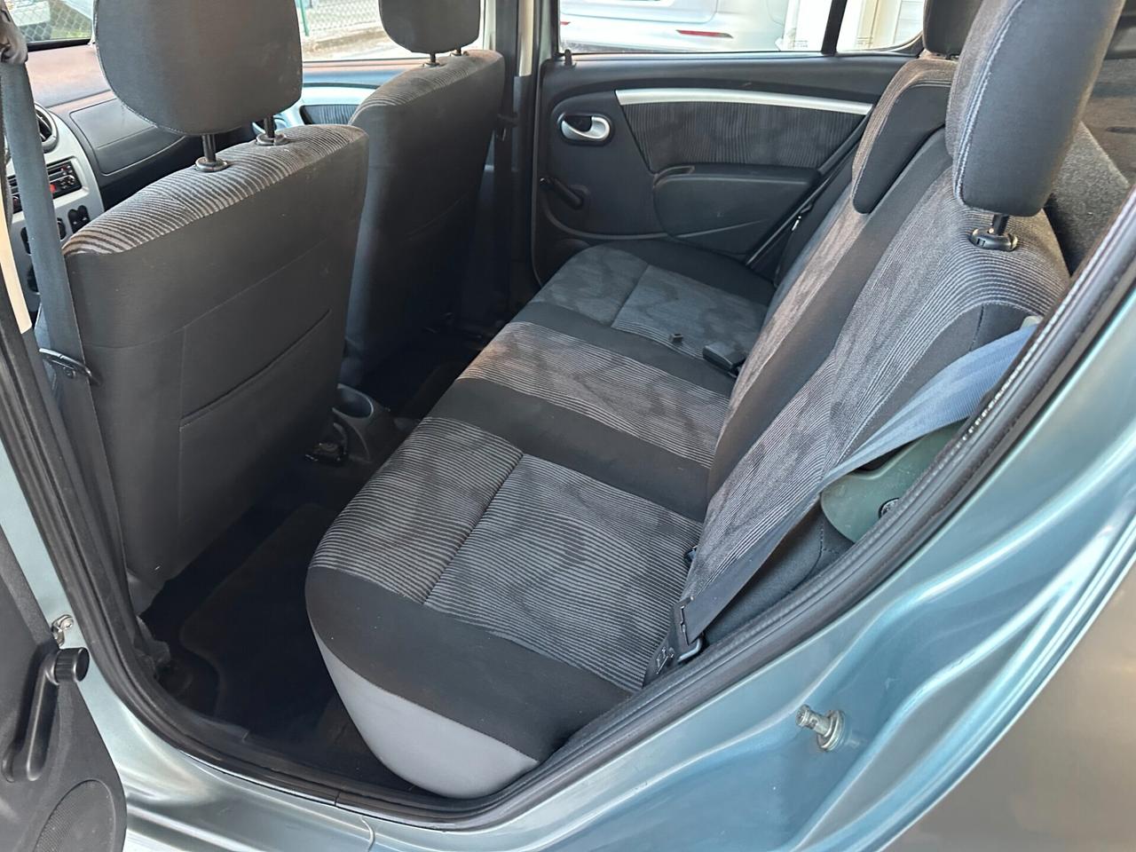 Dacia Sandero 1.4 GPL (12 RATE)