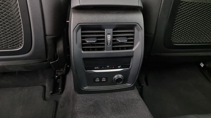 BMW Serie 3 320d xDrive Touring Business Advantage