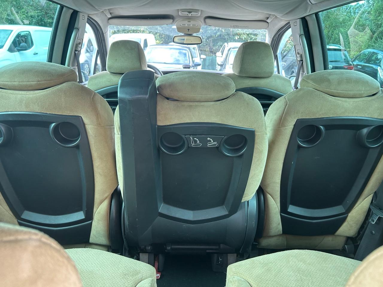 Lancia Phedra 2.2 JTD 7 Posti