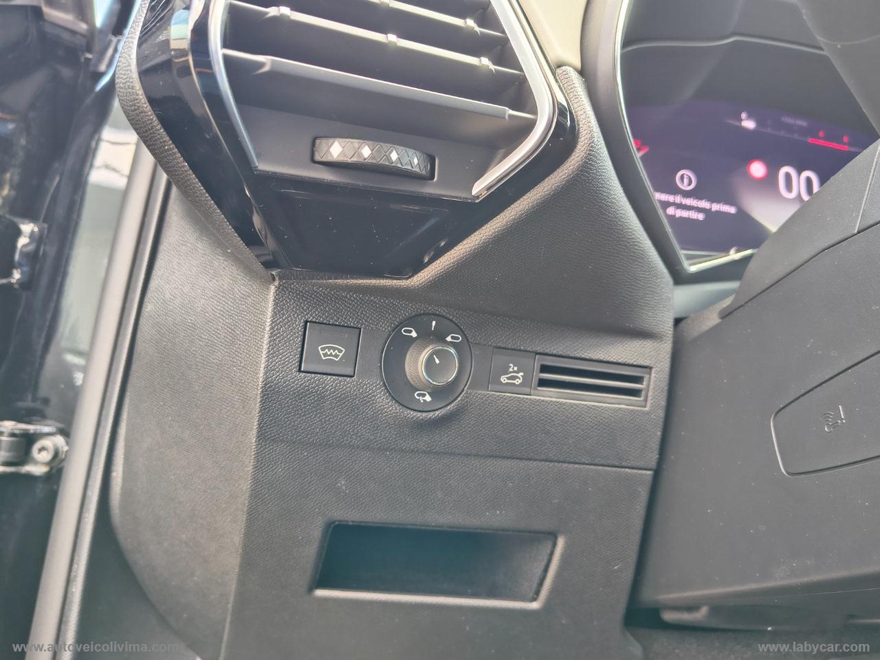 DS AUTOMOBILES DS 7 BlueHDi 130 aut. Esprit de Voyage