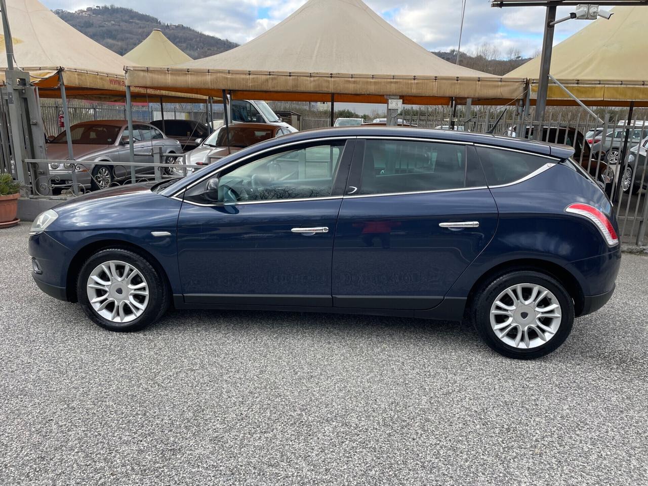 Lancia Delta 1.6 MJT DPF Silver