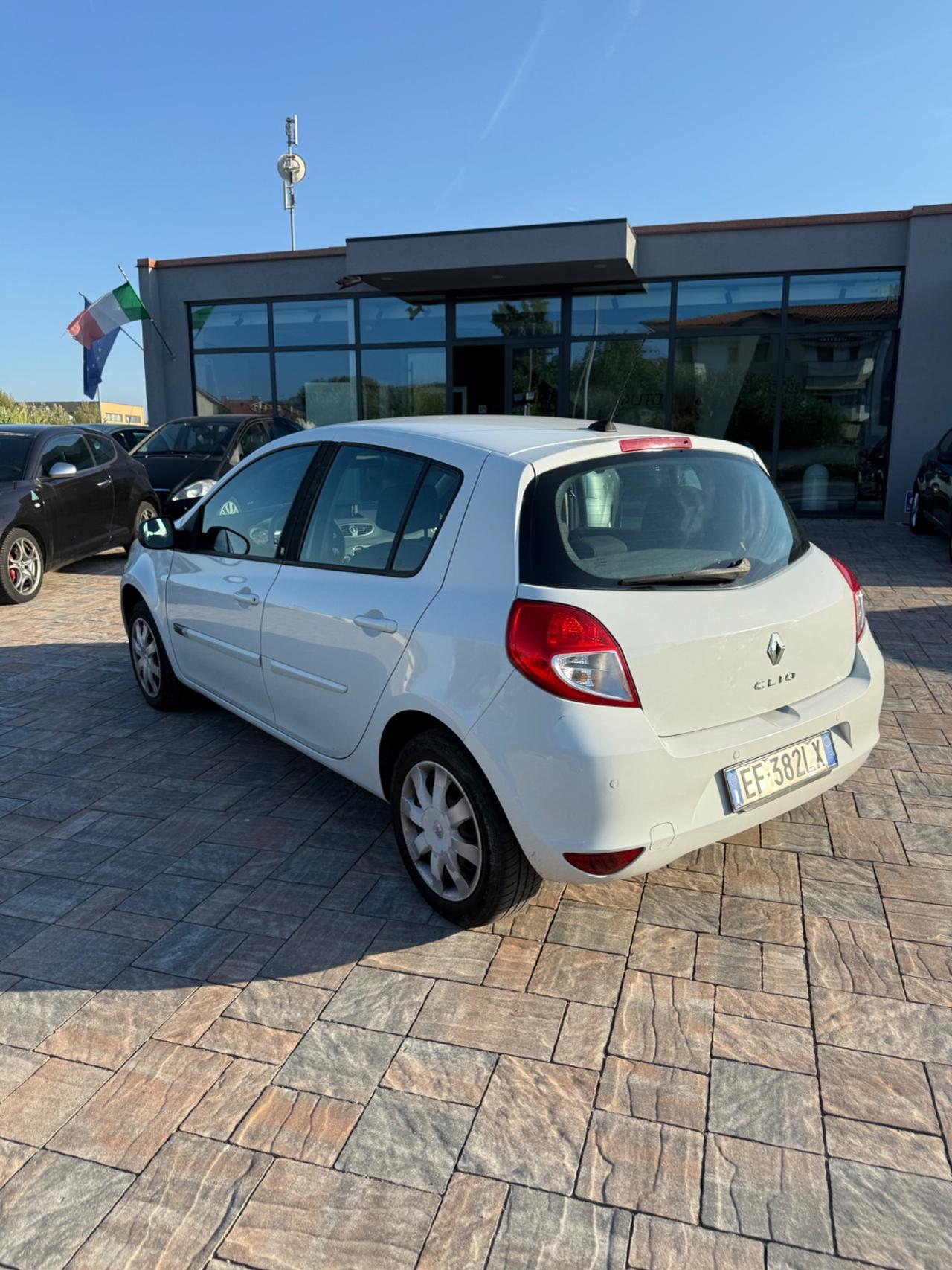 Renault Clio 1.2 Benzina