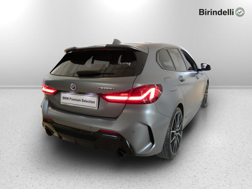 BMW Serie 1 (F40) - M 135i xDrive