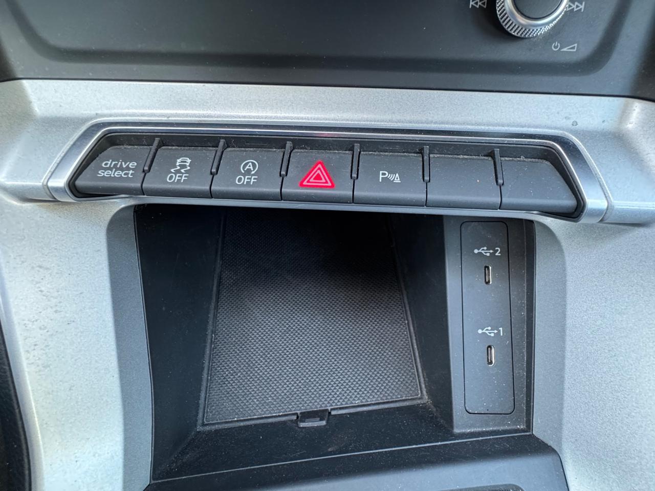Audi Q3 35 TDI S tronic S line edition Prezzo Con Obbligo Finanziamento Senza il Prezzo sara' di euro 38500