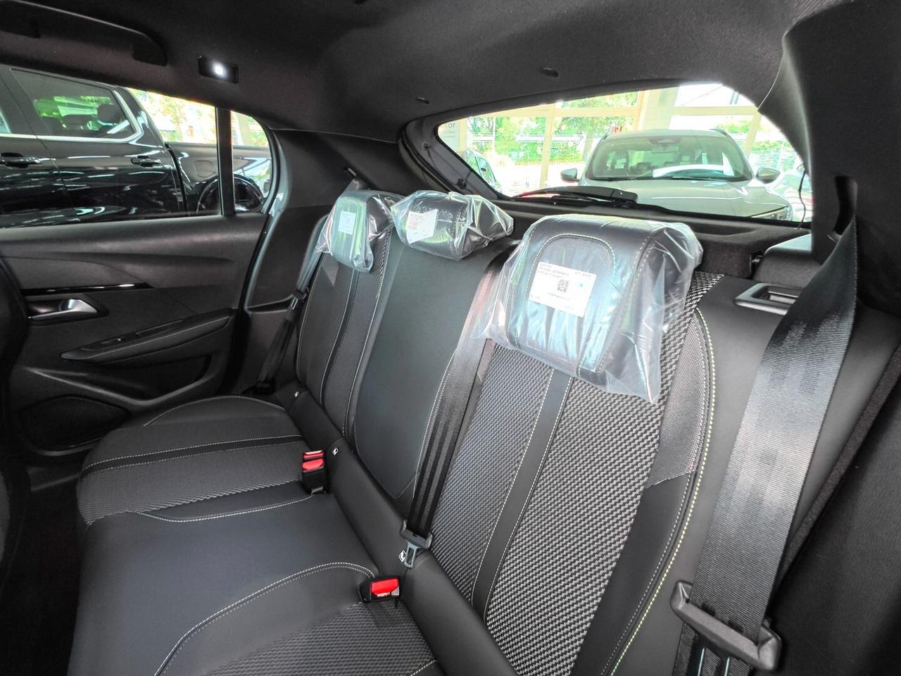 Peugeot 208 Hybrid 145 e-DCS6 GT Km zero