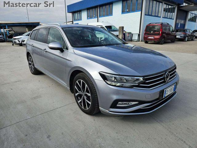 VOLKSWAGEN Passat Variant Variant 2.0 tdi Executive 150cv dsg - GD193EA