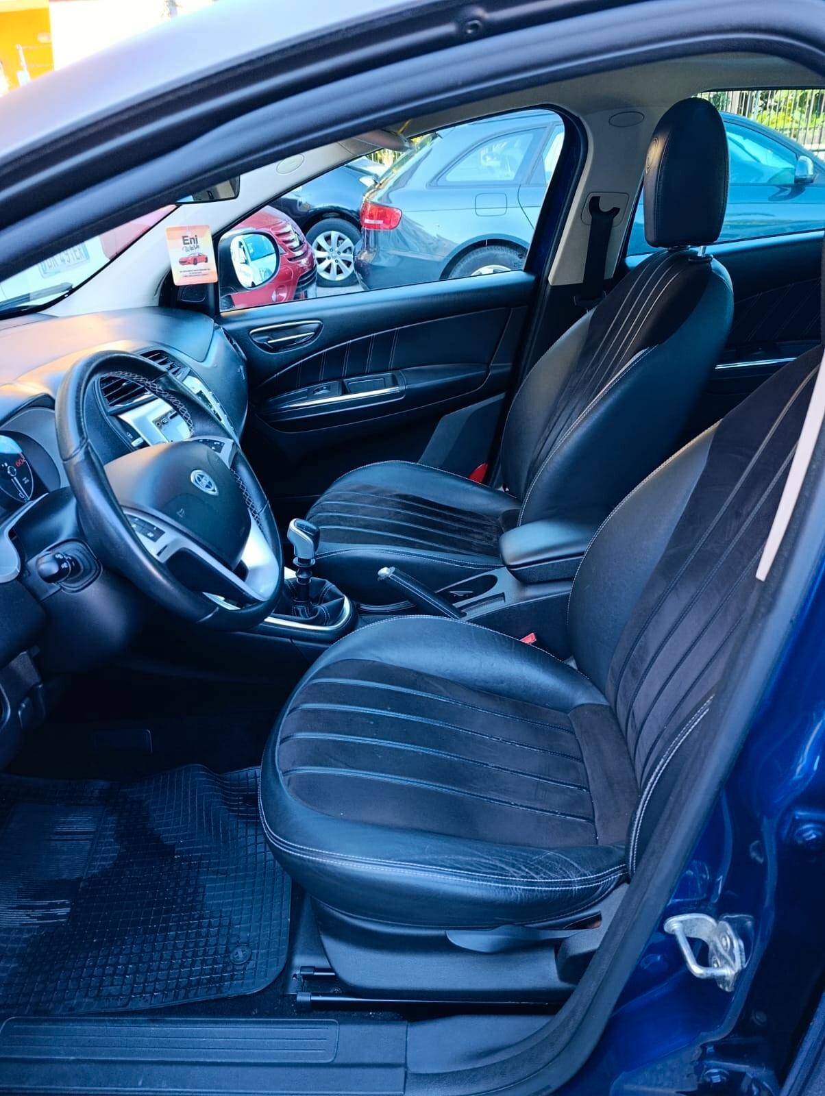 Lancia Delta 1.6 MJT Platino 2009