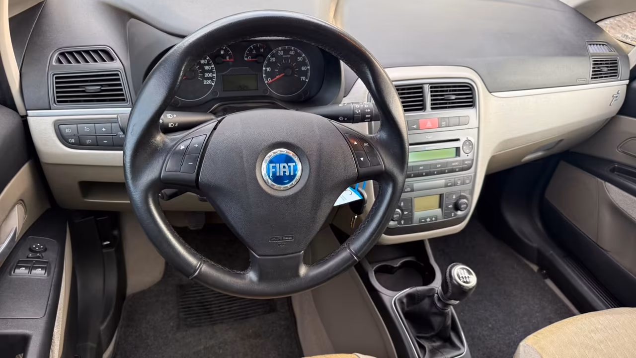 Fiat Grande Punto 1.4 Starjet 16V 5 porte Emotion