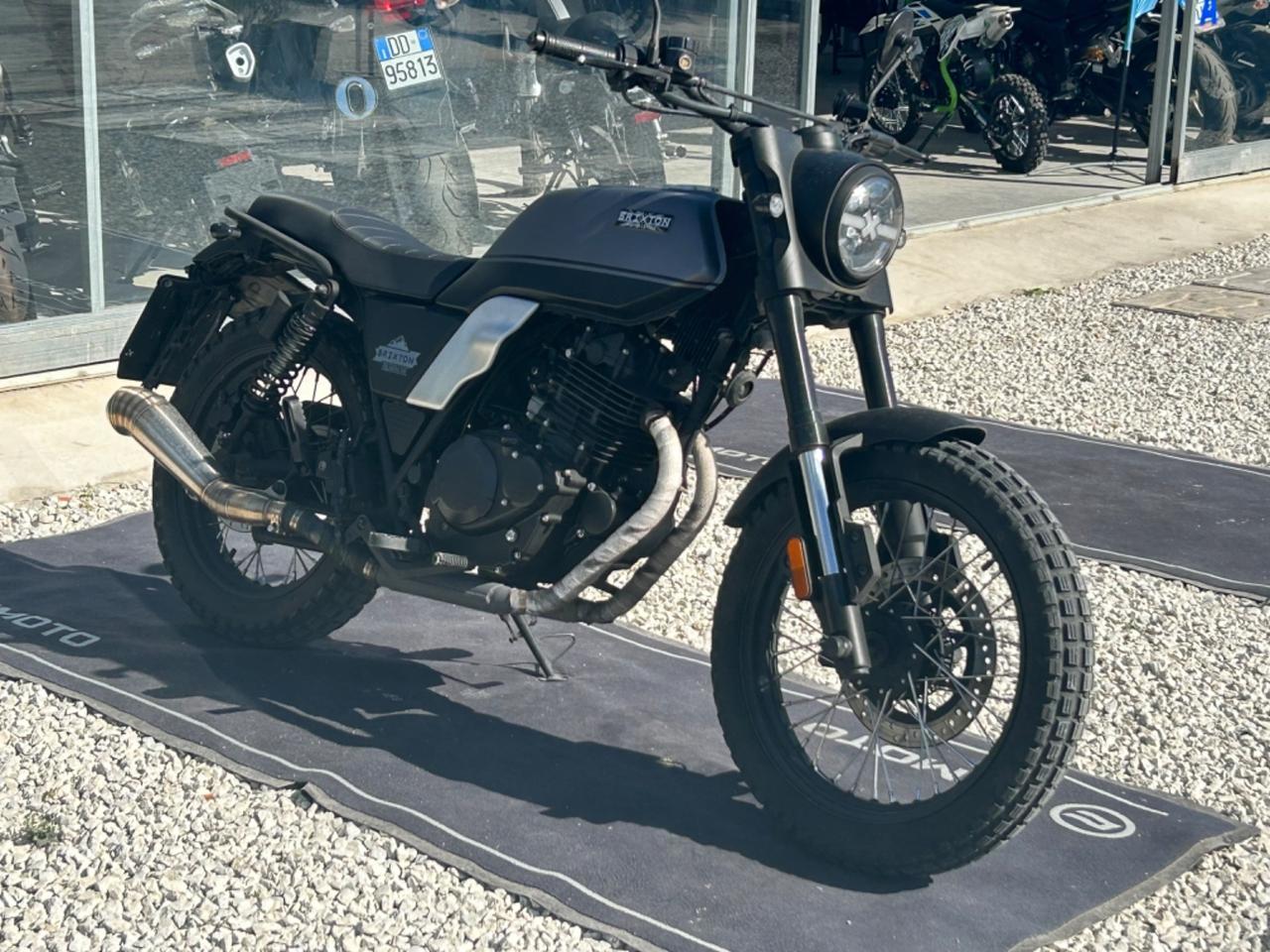 Brixton BX 250