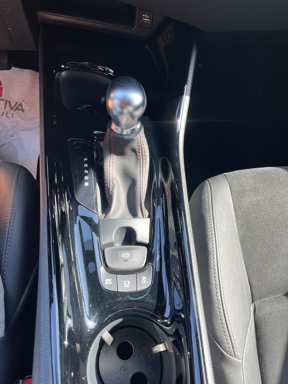 Toyota C-HR 1.8h GR Sport e-cvt