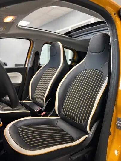 Renault Twingo SCe EDC La Parisienne