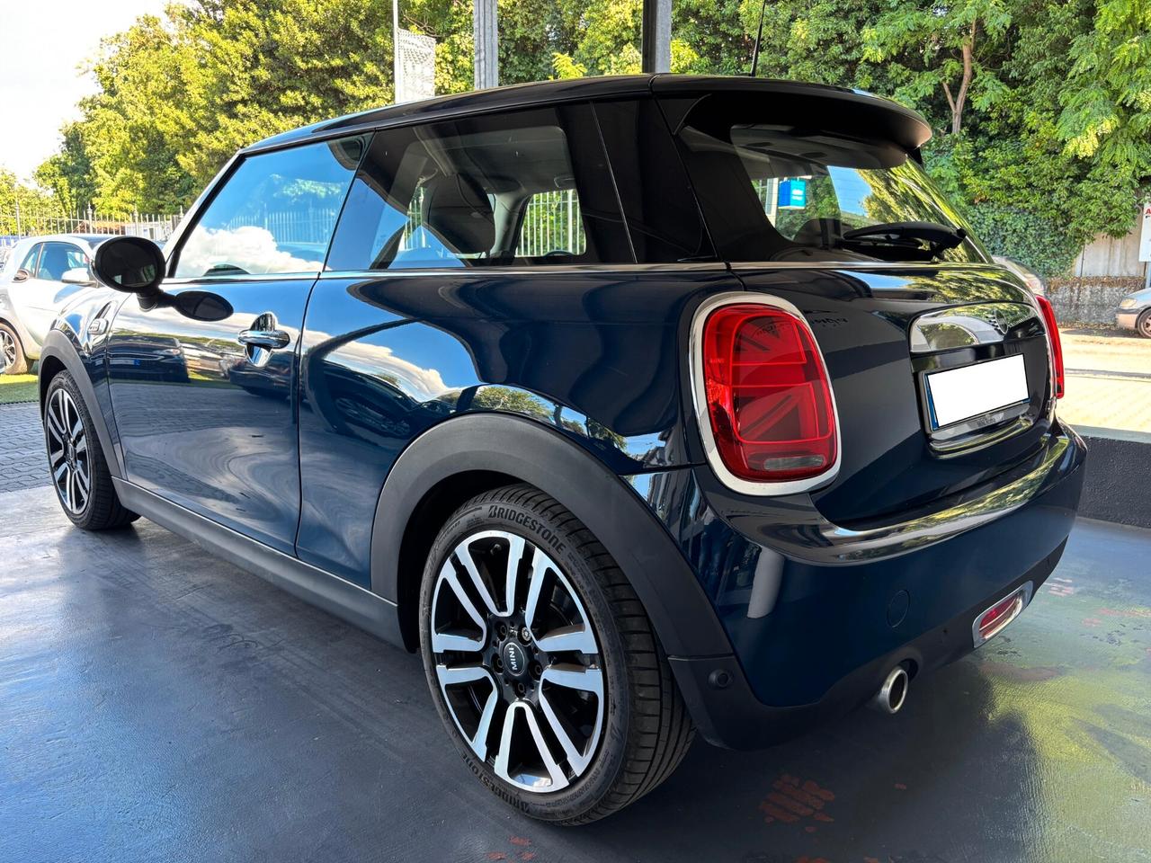 Mini Mini 1.5 One Baker Street