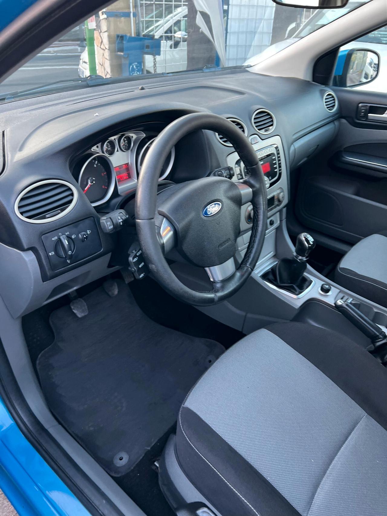 Ford Focus 1.6 TDCi (110CV) 5p. Tit. DPF