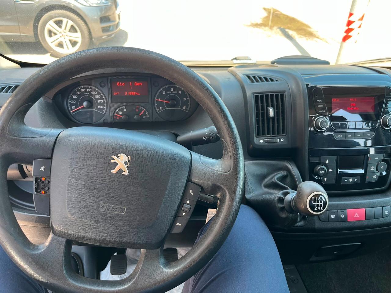 Peugeot Boxer 330 2.0 BlueHDi/130CV FAP PC-TN Combi Premium