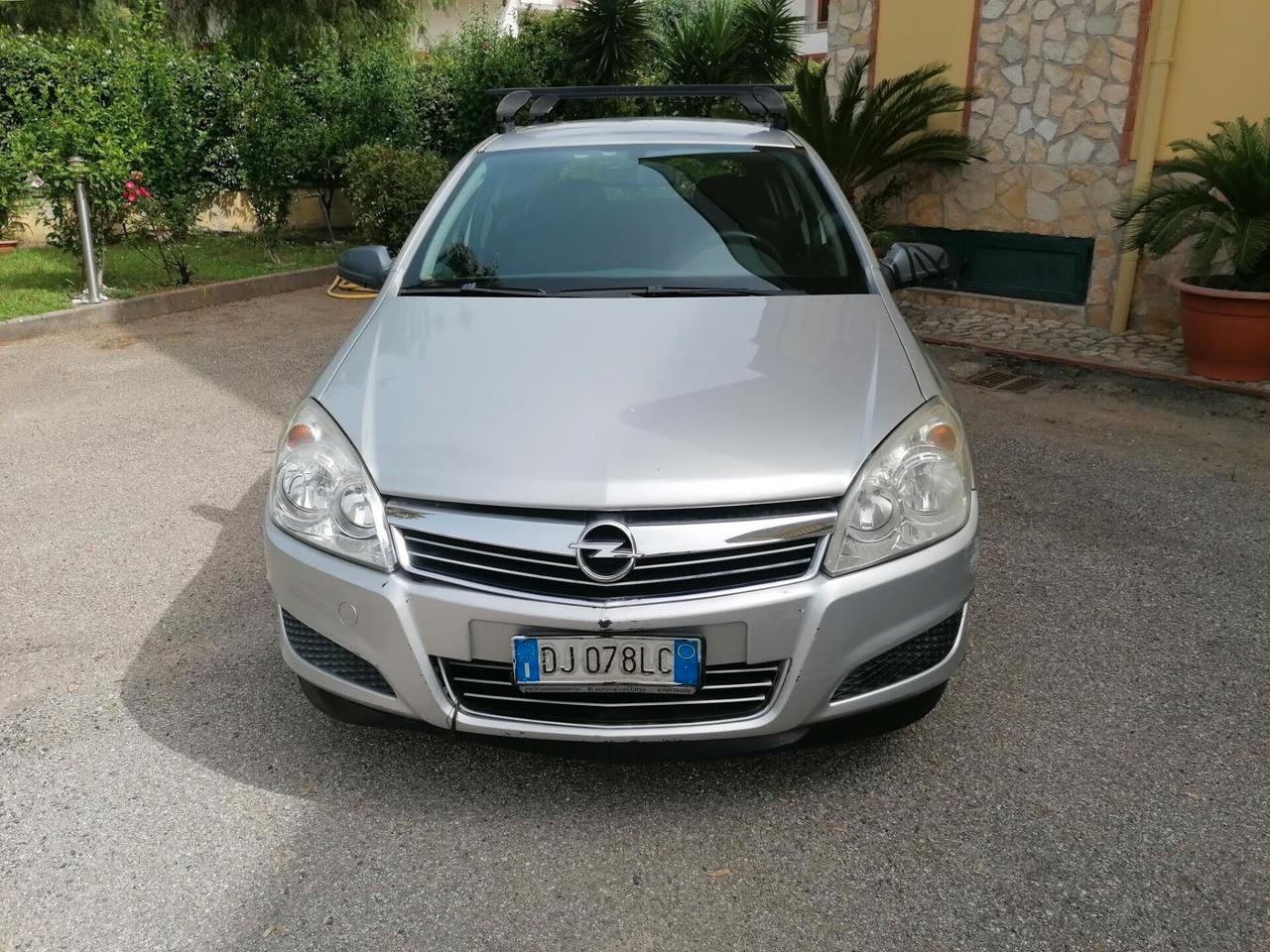 Opel Astra 1.7 CDTI 101CV 5 porte