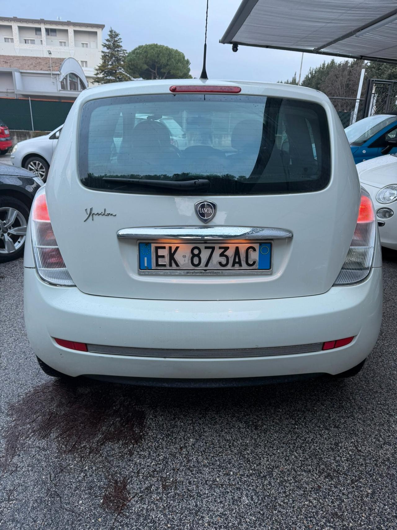 Lancia Ypsilon 1.2 69 CV Unyca