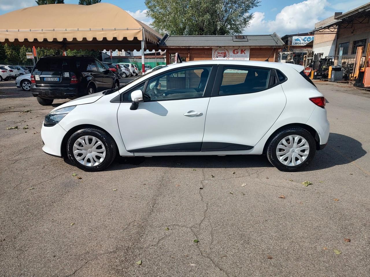 Renault Clio 1.2 75CV 5 porte Wave, OK NEOPATENTATI, GARANZIA L.12 MESI